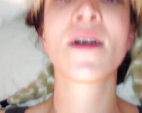 Sex und Blasen mit meiner Frau und Sperma im Mund