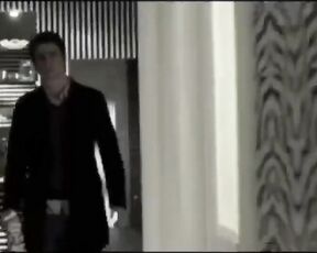 Hochschule-Mädchen lässt ihr Arschloch mit Schwanz untersuchen