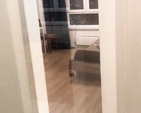 Sie neckt ihn vor dem Sex mit ihrem perfekten Körper